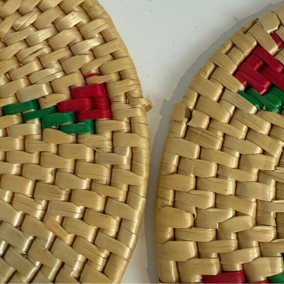 2 VTG Wicker Strawberry Trivets 7” - Picture 5 of 7